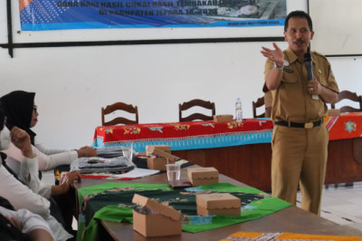 Pemkab Jepara Latih Ibu-ibu dan Remaja Putri untuk Bidik Potensi Usaha Hamper