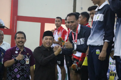 Takraw Putra Putri Jepara Sabet Emas Porprov