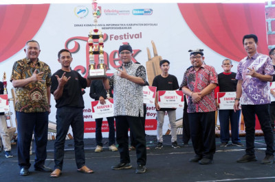 “Kintang Kintung Bernada” Juarai Festival Thek-Thek 2023
