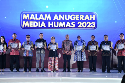 Setkab Raih Tiga Penghargaan pada Anugerah Media Humas 2023