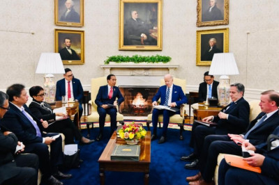 Bertemu Presiden Biden, Presiden Jokowi Ajak Kemitraan Indonesia-AS Berkontribusi untuk Perdamaian Global
