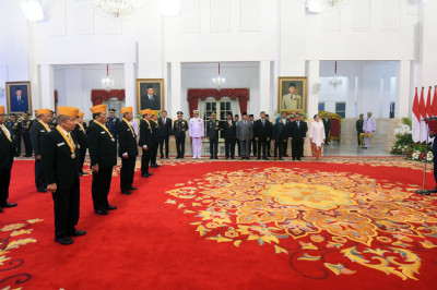 Presiden Jokowi Lantik DPP dan Wantimpus Legiun Veteran RI