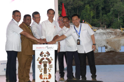 Groundbreaking PSN Kawasan Industri Pupuk Fakfak, Presiden: Agar Wilayah Timur Punya Industri Pupuk