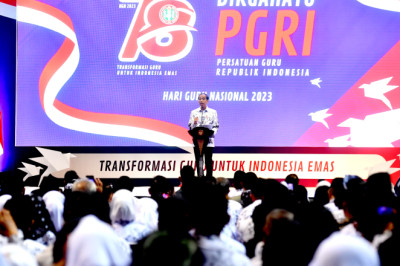 Presiden Apresiasi Dedikasi dan Kontribusi Guru di Indonesia