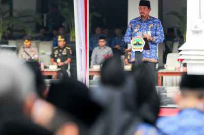 Pj Gubernur Jateng Minta Tingkatkan Pelayanan Publik dan Kedepankan Netralitas ASN