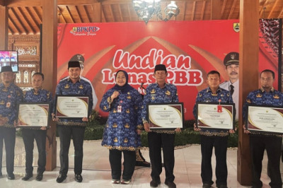 Capaian PBB Sragen Tahun 2023 Lampaui Target