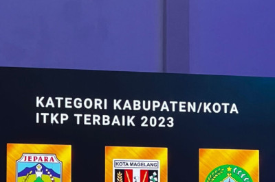 Pemkab Jepara Terbaik Pengadaan Barang dan Jasa se-Jateng