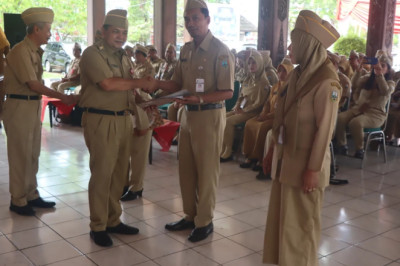 Bupati Semarang Pastikan Tak Ada Jual Beli Jabatan Kepala Sekolah
