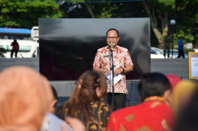 Peringati Hari Ibu, Seluruh Kelurahan di Kota Semarang Tanda Tangani Komitmen Ramah Perempuan dan Anak