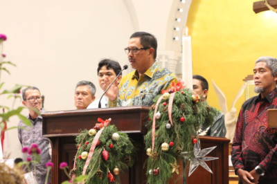Tinjau Ibadah Natal, Penjabat (Pj) Gubernur Jawa Tengah : Tak Perlu  Resah, Kami Jamin Keamanan di Jateng