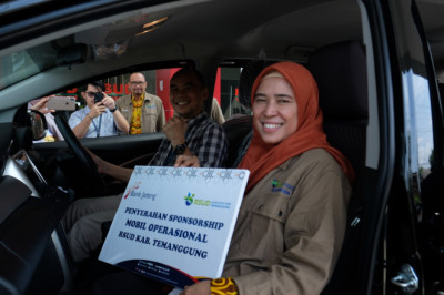 RSUD Temanggung Terima Bantuan Mobil dari Bank Jateng
