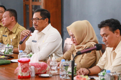 Nana Ajak Masyarakat dan Jurnalis Pertahankan Kondusivitas di Jateng jelang Pemilu 2024