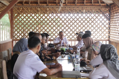 Mudahkan Perizinan, Kementerian KKP Buka Layanan “On The Spot” di Rembang