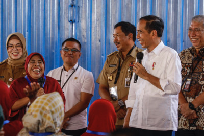Bapanas Gelontorkan Bantuan Pangan Beras, Pemprov Jateng Tambahkan Mi Mocaf