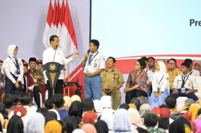 Seribu Pelajar di Sukoharjo Terima Bantuan Program Indonesia Pintar