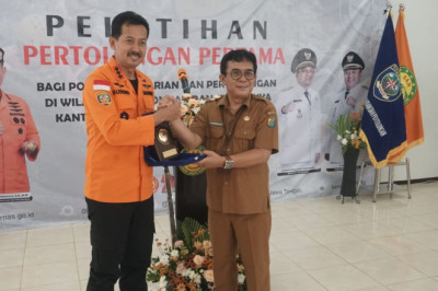 Basarnas Bekali Relawan Teknik Pertolongan Pertama