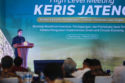 Permudah Layanan Perizinan, Jawa Tengah Sediakan 33 Mal Pelayanan Publik