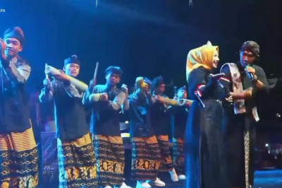 Thong Thong Lek Kembali Digelar, Bupati : Tetap Indah Tanpa Alat Musik Modern