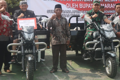 40 Kelompok Tani Kabupaten Semarang Terima Alsintan