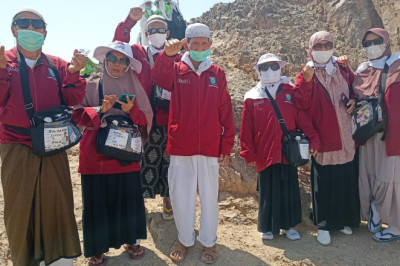 Sepekan di Tanah Suci, Calhaj Asal Purbalingga Beribadah di Madinah