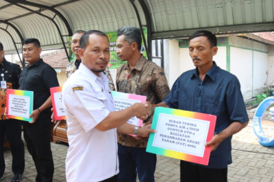 164 Poktan di Blora  Terima Bantuan Pompa dari Kementan RI