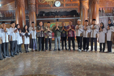 Petugas Haji Diminta Berikan Pelayanan Terbaik