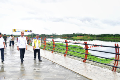 Presiden Jokowi Resmikan Bendungan Sepaku Semoi