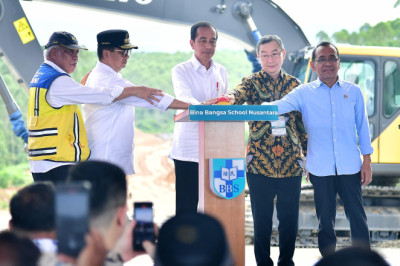 Presiden Jokowi Resmikan Peletakan Batu Pertama Bina Bangsa School Nusantara di IKN