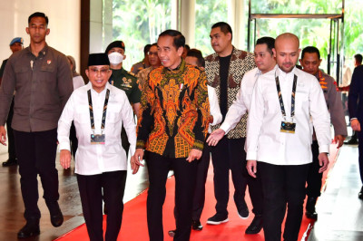 Hadiri HUT HIPMI ke-52, Presiden Tekankan Persiapan Menuju Indonesia Emas 2045