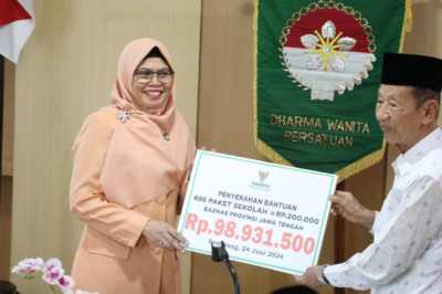 DWP dan Baznas Jateng Beri Bantuan Alat Sekolah kepada 486 Siswa Kurang Mampu