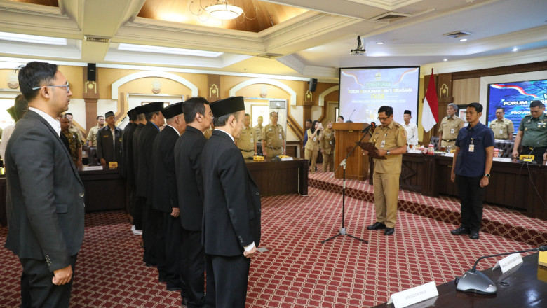 Kukuhkan Pengurus FKUB, Pj Gubernur Jateng: Jaga Iklim Kondusif