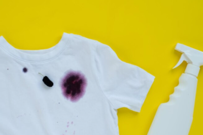 12 Cara Menghilangkan Noda Kuning di Baju Putih