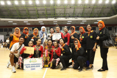 Perebutkan Piala Ibu Negara RI, Tim Senam Perwosi Jateng Sabet Juara Harapan II