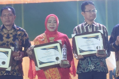 Kota Semarang Raih Penghargaan Pelaksana Gerakan Pangan Murah Kabupaten/Kota Terbaik 2 Nasional