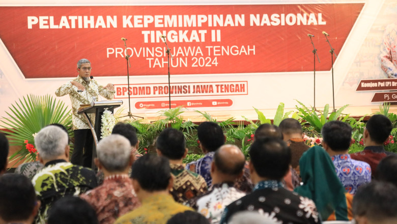 Pemimpin Harus Berinovasi dalam Entaskan Kemiskinan