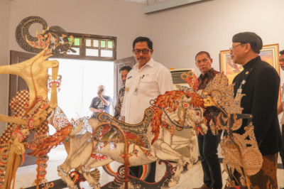 Dibuka, Pasar Raya TBJT Suguhkan Karya Seni Tradisional Hingga Kontemporer