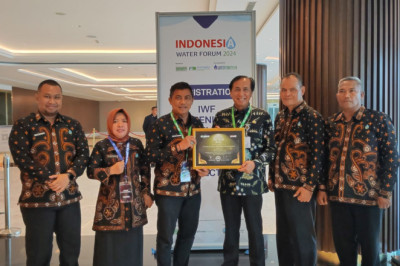 Perumda Air Minum Tirta Baribis Brebes Raih Perpamsi Award 2024
