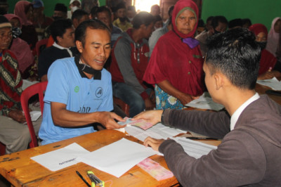 12.794 Warga Temanggung Terima BLT dari DBHCHT