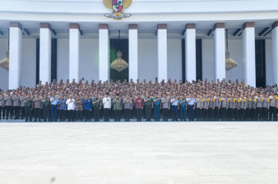 Presiden Jokowi Dorong TNI-Polri Terapkan Semangat Transformasi IKN di Daerah