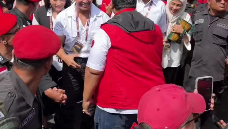 Andika Perkasa dan Hendrar Prihadi Resmi Daftar KPU Sebagai Calon Gubernur dan Wakil Gubernur Jawa Tengah