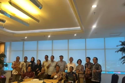 Paslon Yoyok Joss di Depan DP2K Paparkan Kolaborasi Bangun Kota Semarang Sebagai Kota Metropolitan