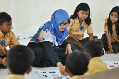 100 Ucapan Terima Kasih untuk Guru yang Menyentuh Hati