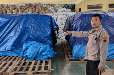 KPU Rembang Terima Logistik Pilkada 2024 Tahap I