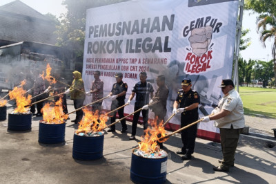 Pemkab Demak Terus Berkomitmen Berantas Rokok Ilegal