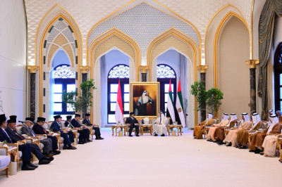 Presiden Prabowo dan Presiden MBZ Sepakat Perkuat Hubungan Ekonomi dan Kerja Sama Strategis Indonesia-PEA