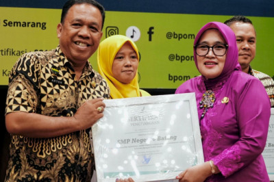 34 Sekolah di Jateng Terima Penghargaan Pangan Jajan Aman dari BBPOM