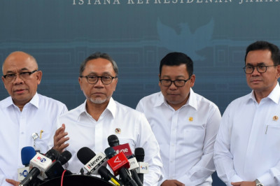 Presiden Prabowo Subianto Gelar Ratas Bahas Berbagai Isu Strategis di Sektor Pangan