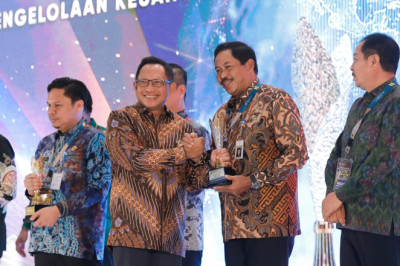 Pemprov Jateng Borong 3 Penghargaan Pengelolaan Keuangan Daerah dari Kemendagri