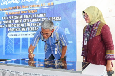 Manjakan Pelaku Ekspor, Sekda Resmikan Ruang Layanan IPSKA Disperindag Jateng