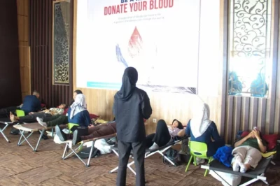 Gelar Donor Darah, KHAS Semarang Hotel Kumpulkan 40 Kantong